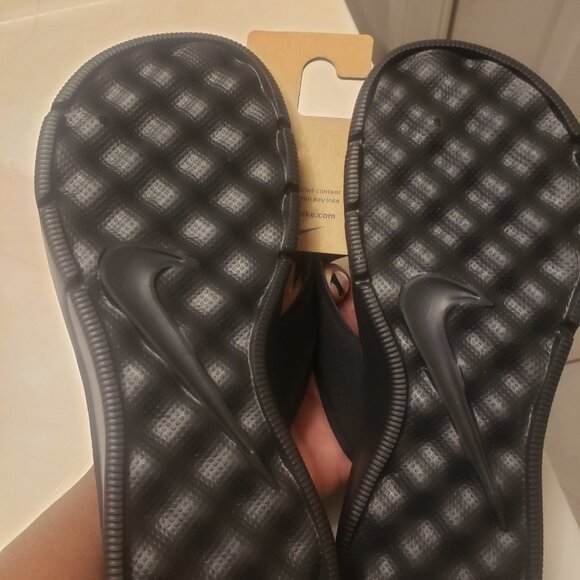 SANDALS - Picture 3 of 3